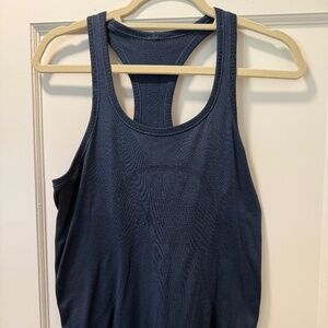 Lululemon Swiftly Tech tank